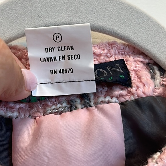 COLLECTION Harve Benard Boucle Pink Plaid Blazer for Work or Casual sz.4 - Picture 6 of 9